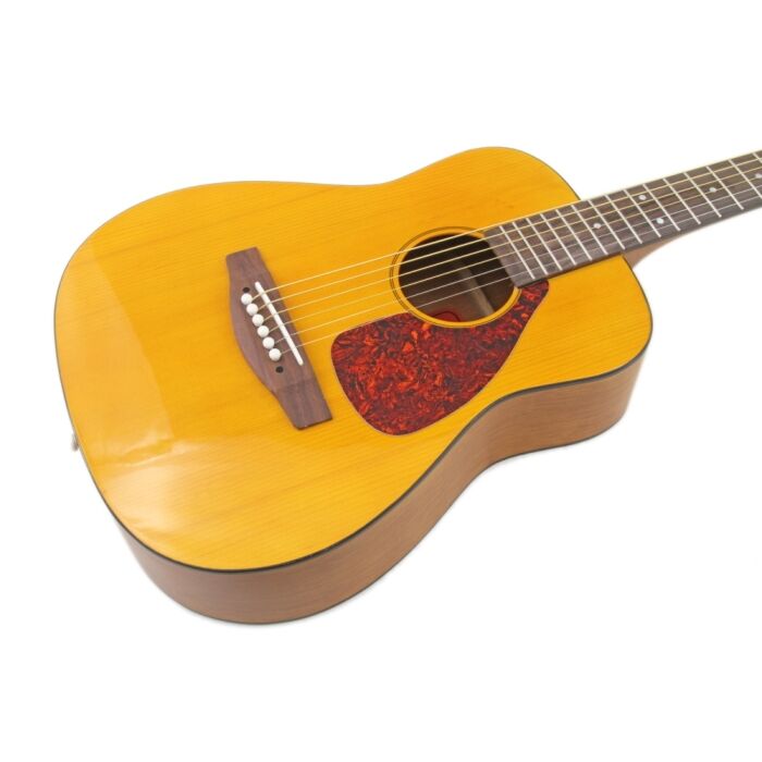 Yamaha jr1 violão infantil Violão Folk acústico de dimensões reduzidas, cordas de aço, tampo em spruce, corpo em meranti (80-90 mm), braço em nato, escala em Sonokeling, tarrachas cromadas e acabamento com tampo em alto brilho e corpo em natural fosco.-ya Yamaha jr1 violão infantil Violão Folk acústico de dimensões reduzidas, cordas de aço, tampo em spruce, corpo em meranti (80-90 mm), braço em nato, escala em Sonokeling, tarrachas cromadas e acabamento com tampo em alto brilho e corpo em natural fosco.-ya