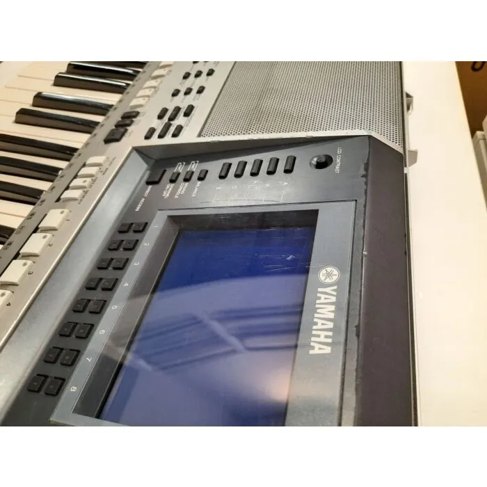 Yamaha PSR-S700 Arranjador - Usado | TeclaCenter Instrumentos Mus