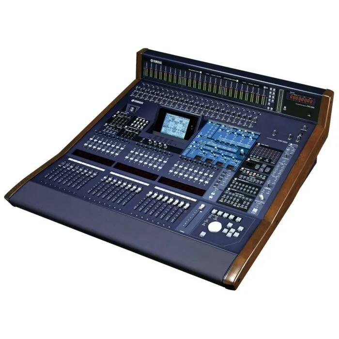 yamaha dm2000vcm mixer | TeclaCenter Instrumentos Musicais