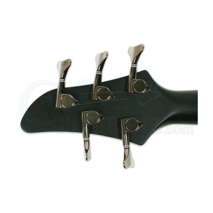 Yamaha rbx375-bl baixo Contrabaixo de 5 cordas ativo, corpo em alder, 24 trastes, escala em rosewood, braço em maple, 2 captadores Humbucker. Controles: Master volume, Balancer e 2-Band EQ. Cor: Black-yamaha rbx375-bl baixo ID-962