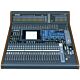 Mixer Yamaha 02R96VCM com recursos avançados de áudio e controle total.