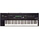 Teclado Yamaha S-30 com 61 teclas sensitivas e sons de alta qualidade.
