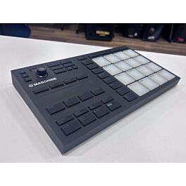Controlador Native Instruments Maschine Mikro MK3 - Usado | 16