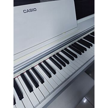 Casio Privia PX-870 Piano Digital Branco - Usado