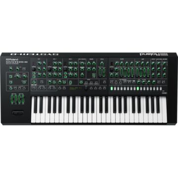 Sintetizador Roland System-8 com Plug-Out