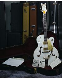 Guitarra Gretsch White Falcon G6136T Usada - Com Case | Ícone Vintage e Sonoridade Premium