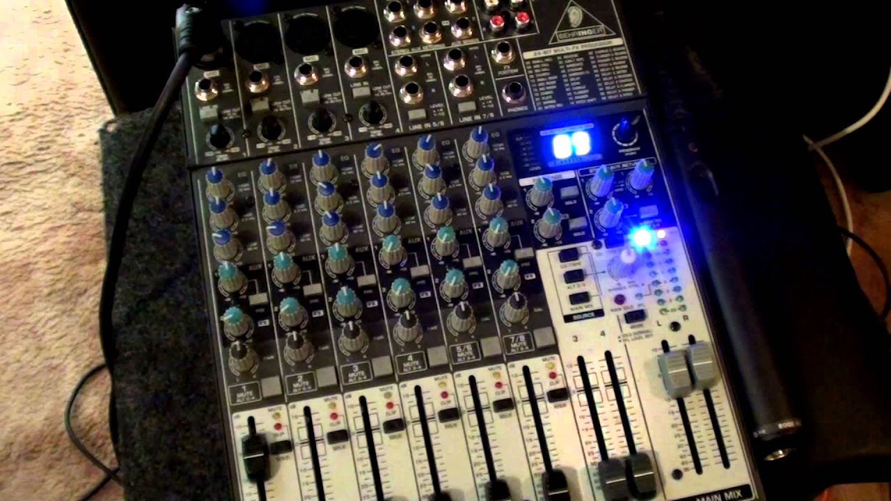 Behringer Xenyx 1204FX - Mixer Analógico Profissional com Efeitos