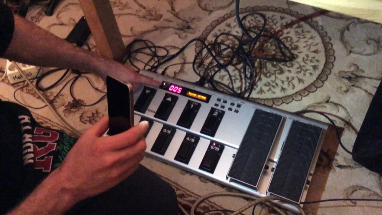 Roland FC-300 Pedaleira MIDI - Controle total para performances