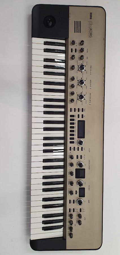 KORG KingKorg Teclado Sintetizador - Usado | Melhor Preço e Qualidade