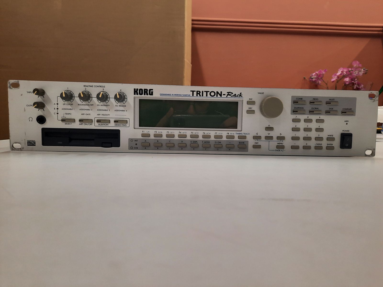 Korg Triton Rack Módulo de Sons - Usado | Melhor Preço e Qualidade