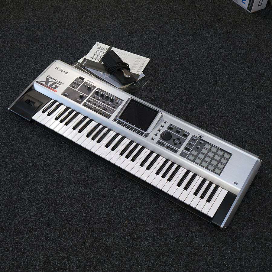 roland_fantom_x6_teclado_works