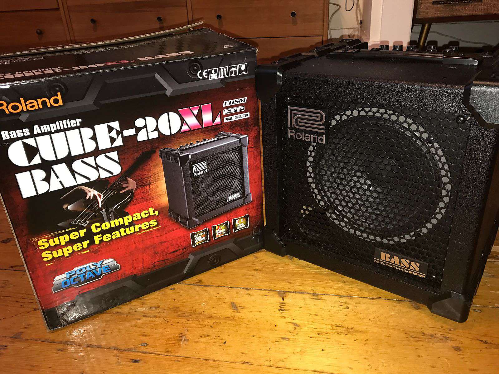 Amplificador Roland Cube-20XL - Potência e qualidade sonora