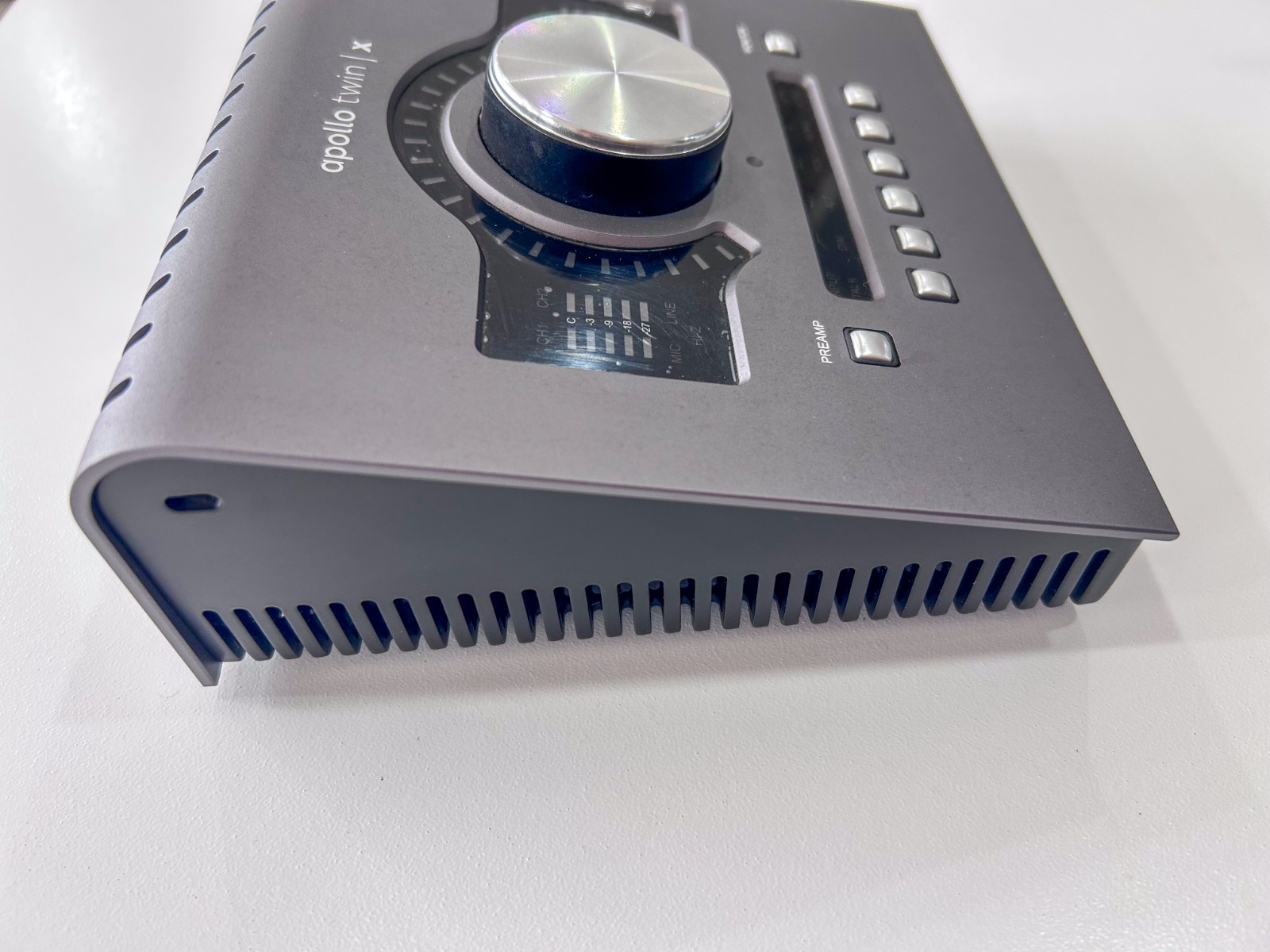 Interface UA Apollo Twin X Gen 1 Usado – Áudio Profissional com