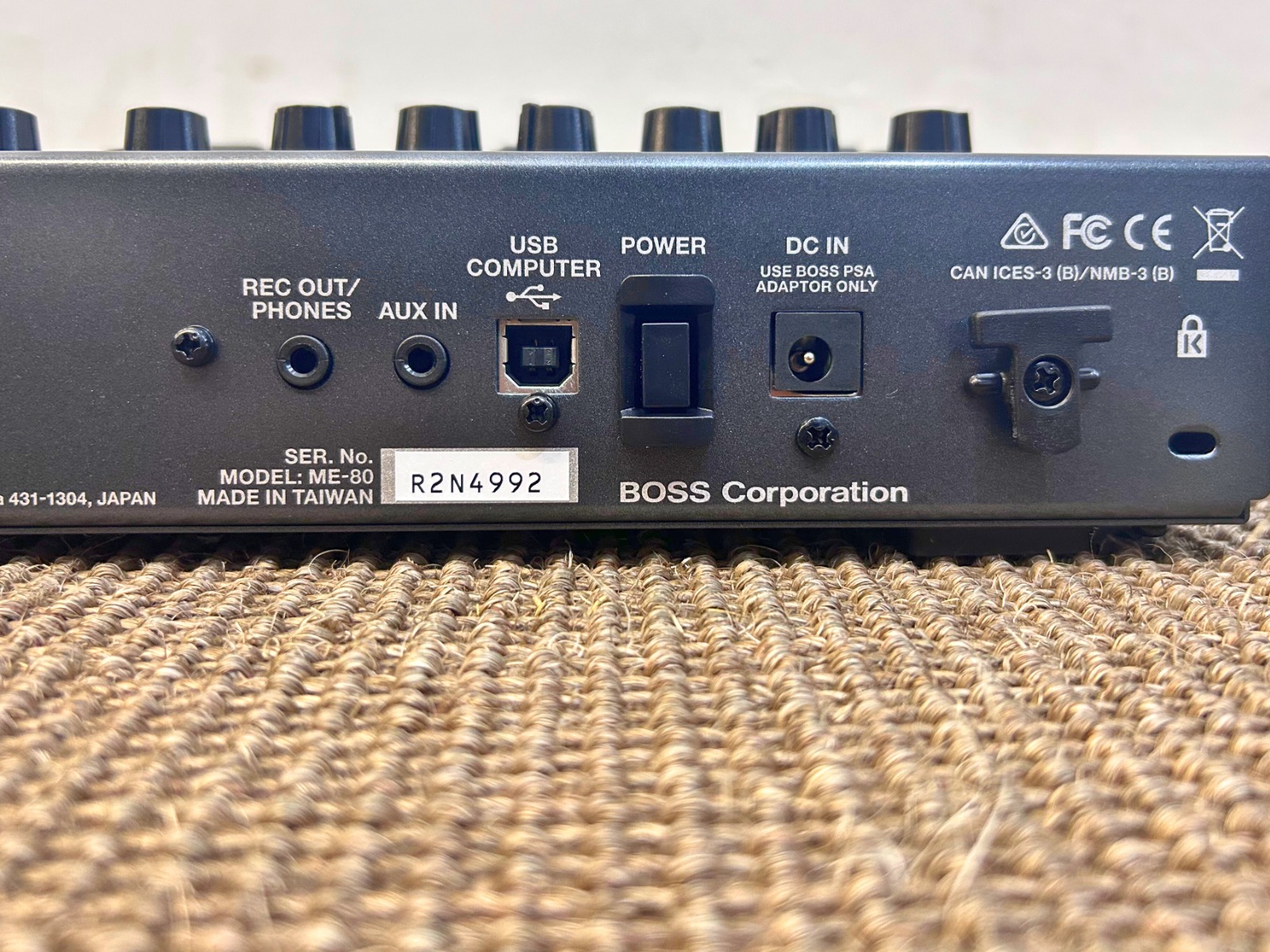 Pedaleira Boss ME-80 Multiefeitos para Guitarras - Compacta e Versátil