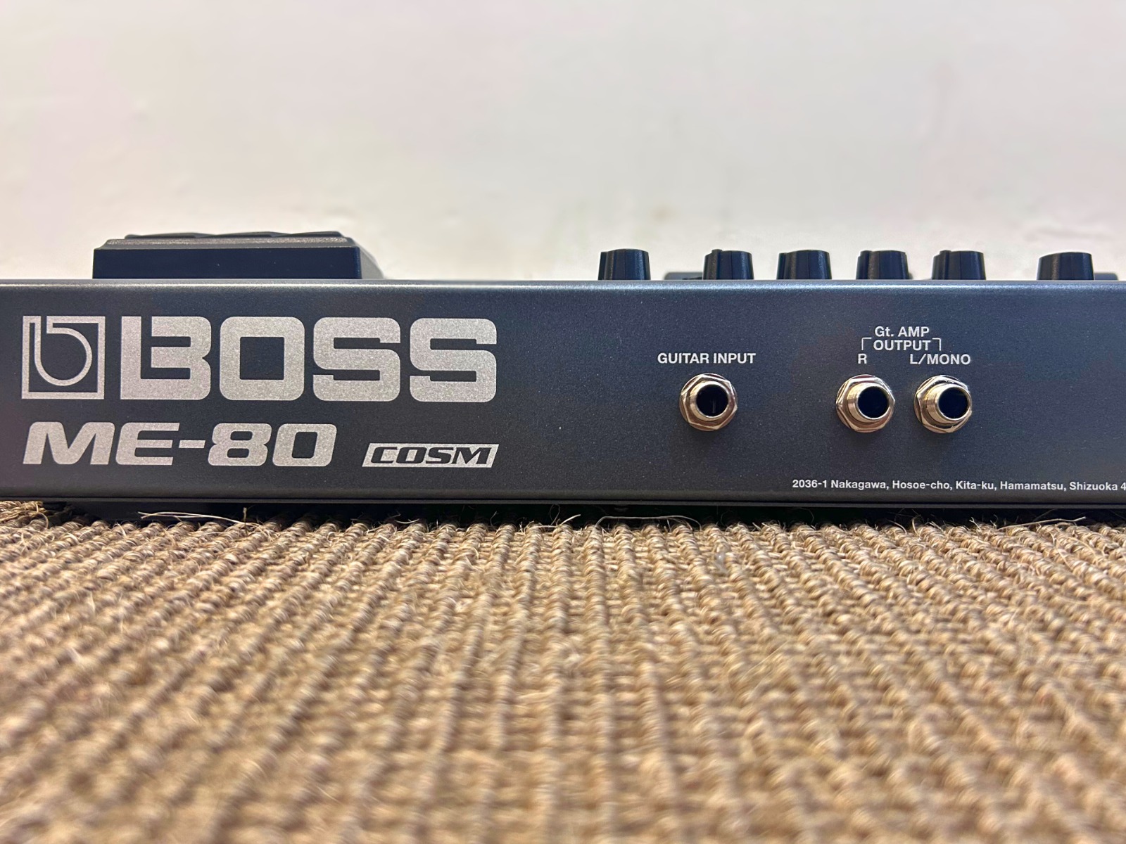 Pedaleira Boss ME-80 Multiefeitos para Guitarras - Compacta e Versátil