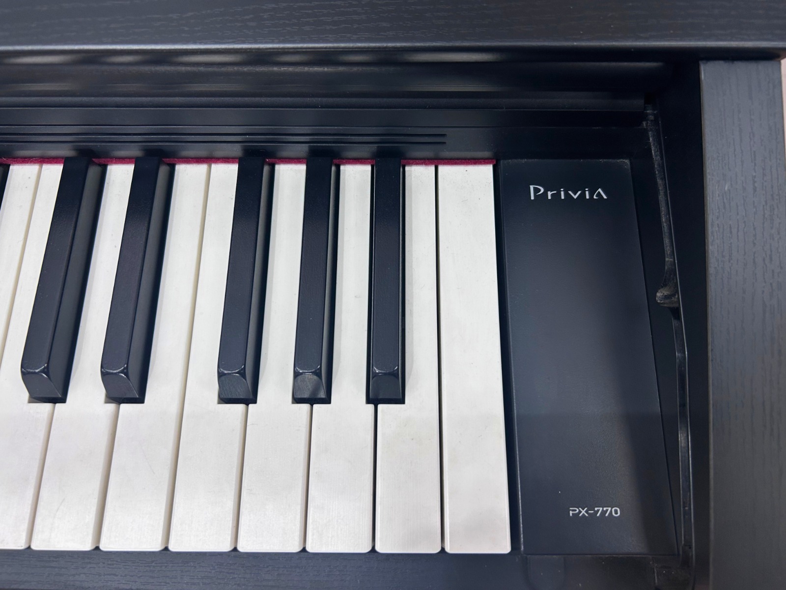 Piano Digital Casio Privia PX-770 BK - Preto - Showroom