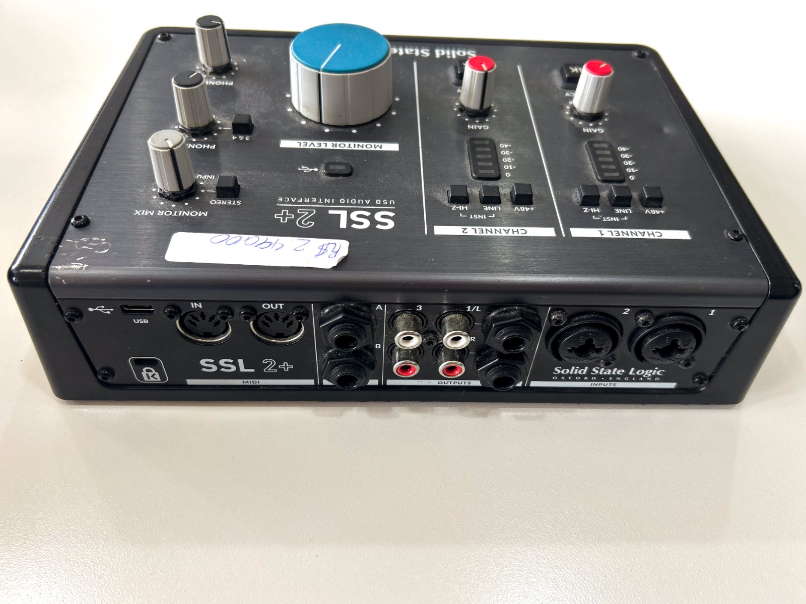 Interface de Áudio SSL 2+ USB Preta - Usada | Pré-amplificador