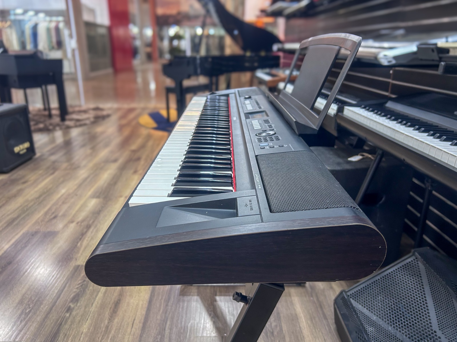 Yamaha NP-V80 Piaggero Piano - Usado | Melhor Preço e Qualidade