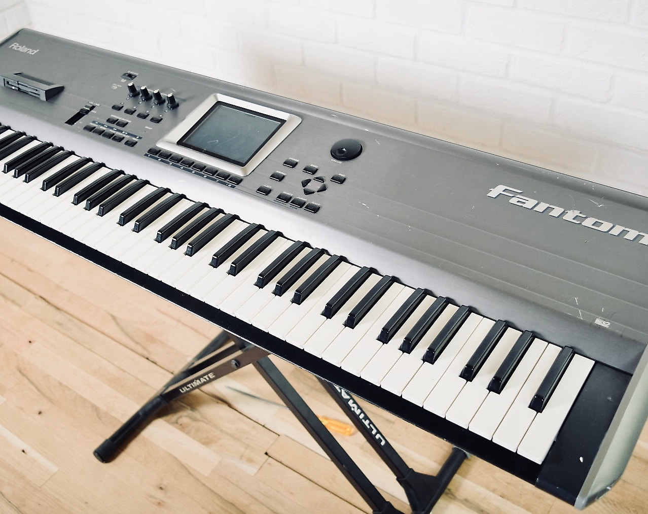 Teclado Sintetizador Roland Fantom FA-76 | Melhor Preço e Qualidade