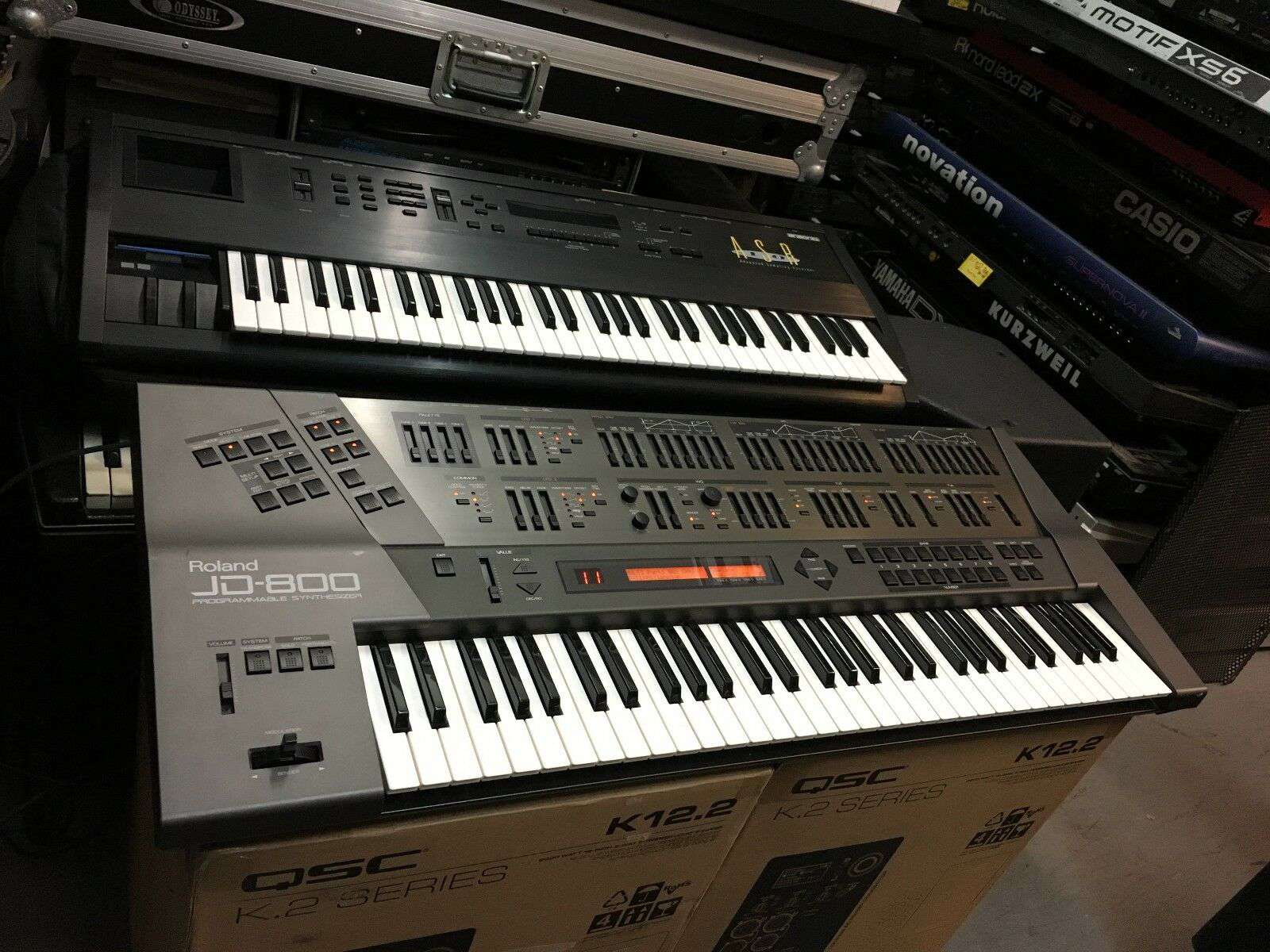 Teclado Sintetizador Roland JD-800 - Qualidade sonora excepcional
