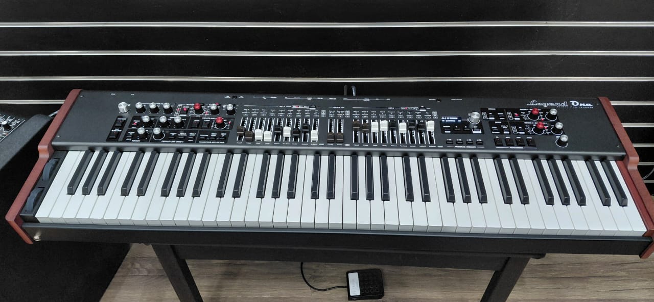 Viscount Legend ONE 73 Órgão e Stage Piano Usado | Teclacenter