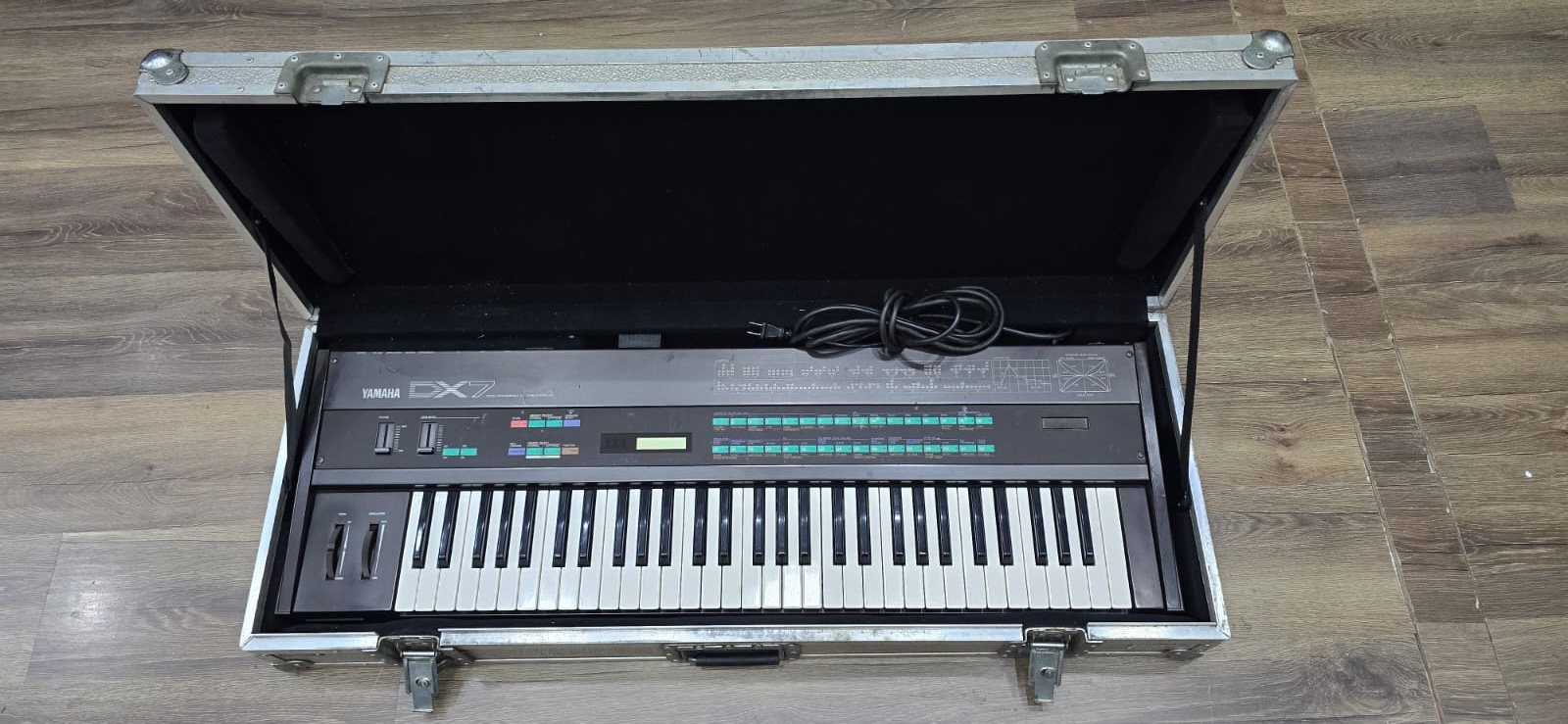 Yamaha DX7 Sintetizador - Usado | Compre Agora na [Nome do Site]