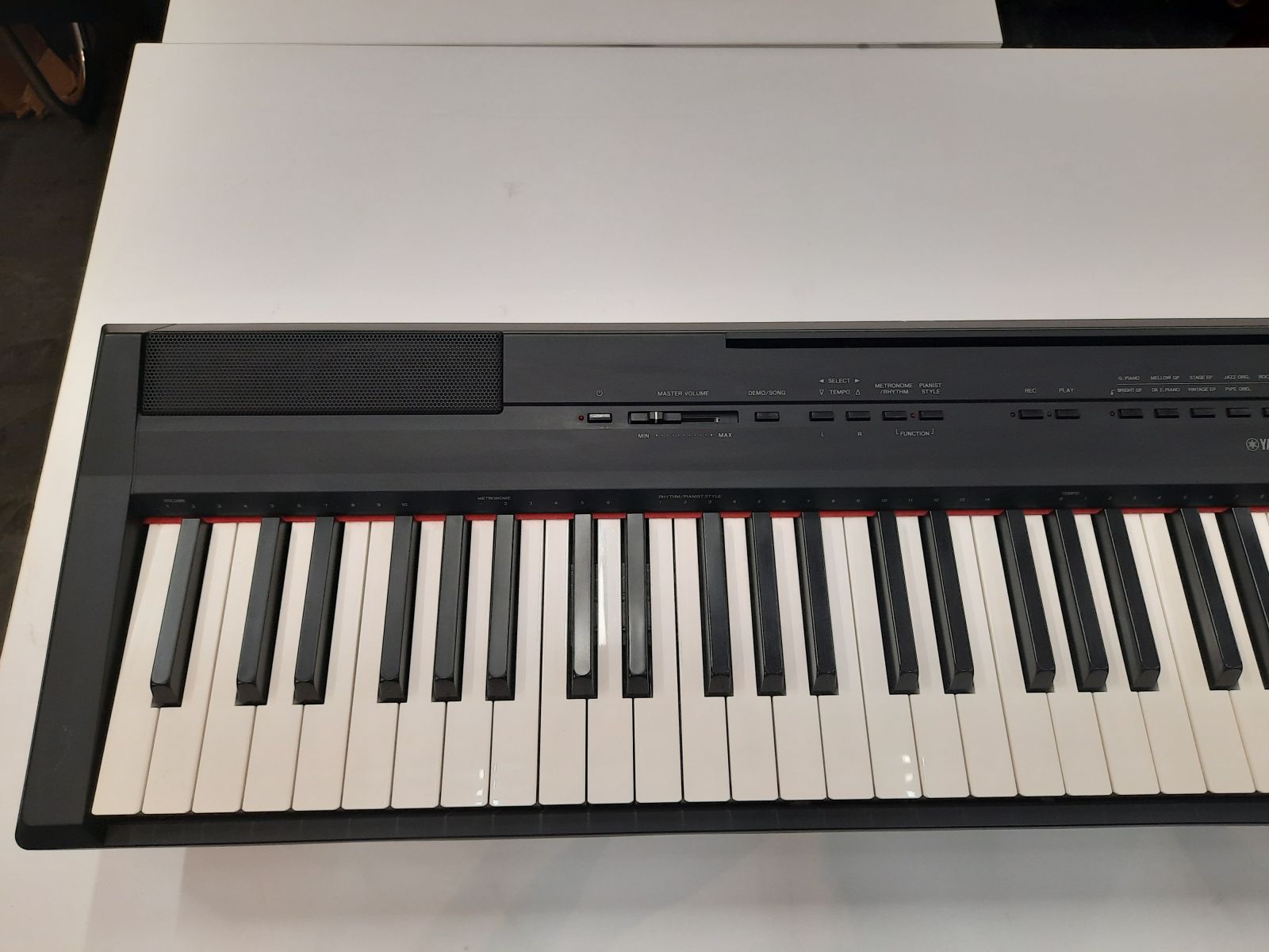 Yamaha P115 Black Piano Digital - Usado | Melhor Preço e Qualidade