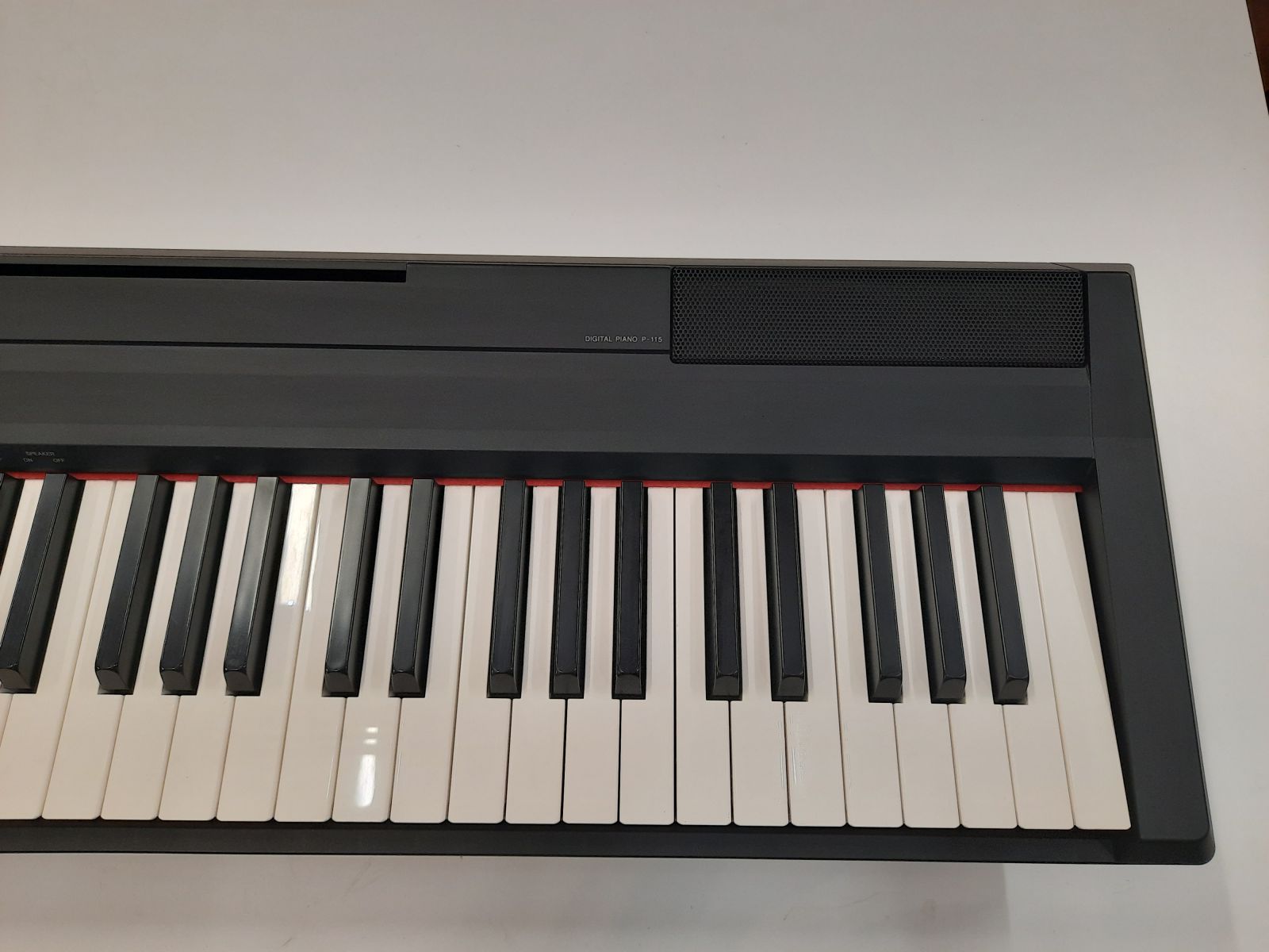 Yamaha P115 Black Piano Digital - Usado | Melhor Preço e Qualidade