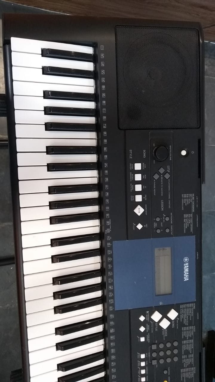 Yamaha PSR-E333 Arranjador - Usado | PSR-E333 | Melhor Preço